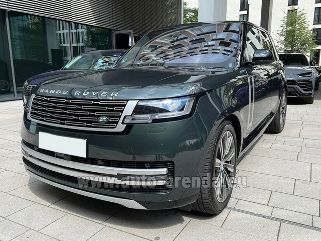 Rental Land Rover Range Rover D350 Autobiography 2022 in Gibraltar