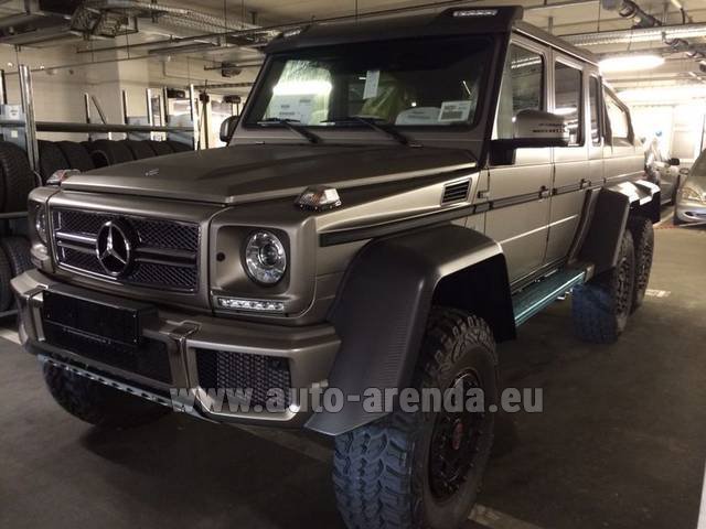 Rental Mercedes-Benz G 63 AMG 6x6² in Madrid-Barajas airport