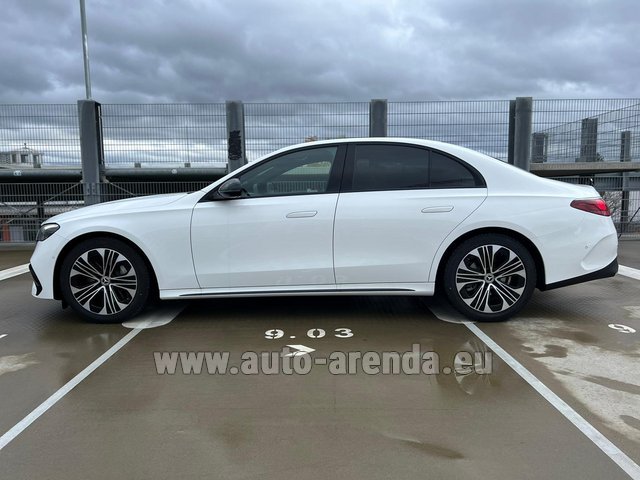 Rental Mercedes-Benz E 220 Diesel saloon (white, AMG Equipment, 2024 Model) in Spain